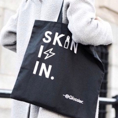 'SKIN IS IN' Tote Bag